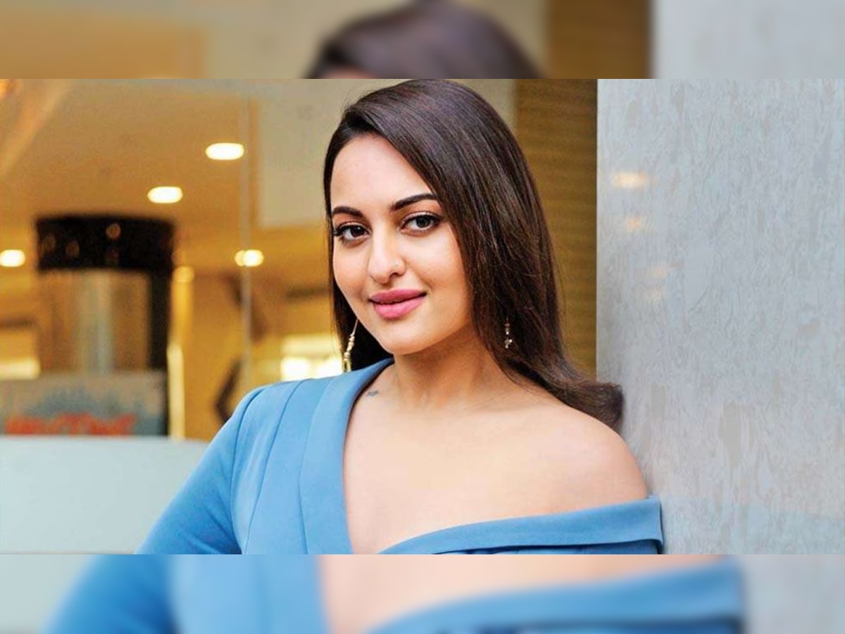 'They are not aliens': Sonakshi Sinha lends support to foreigners speaking on farmers' protest