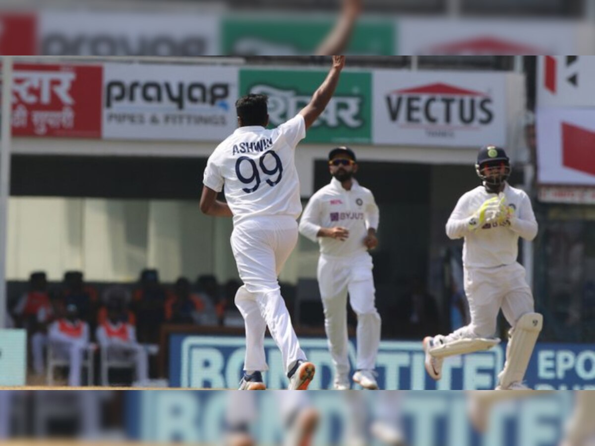  India vs England, 1st Test Chennai: R Ashwin, Jasprit Bumrah dent England at lunch after solid start