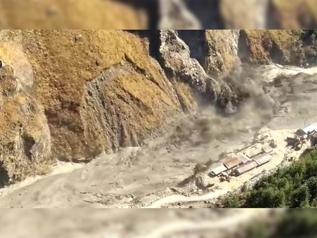 Glacier burst in Uttarakhand's Chamoli destroys many houses, watch video