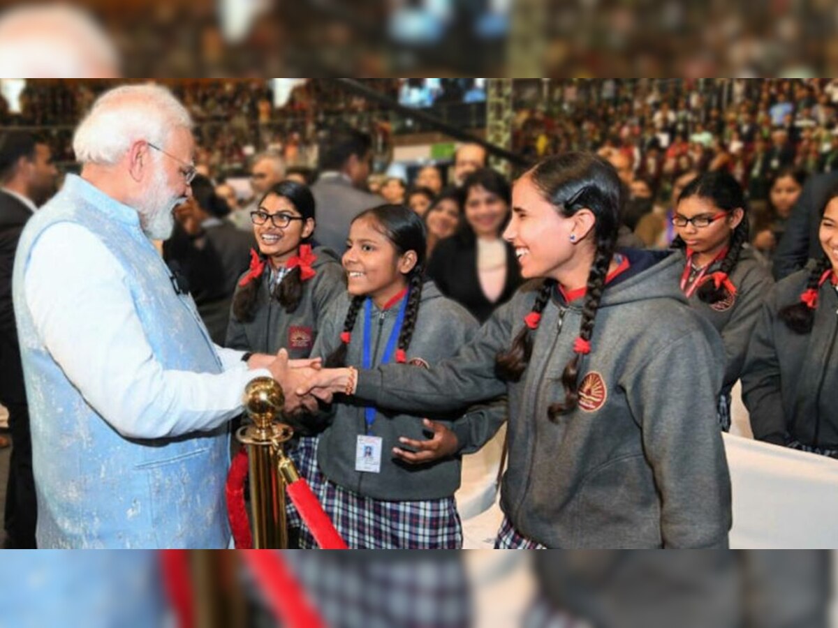 PM Modi invites students from all over the world for fully online 'Pariksha Pe Charcha'