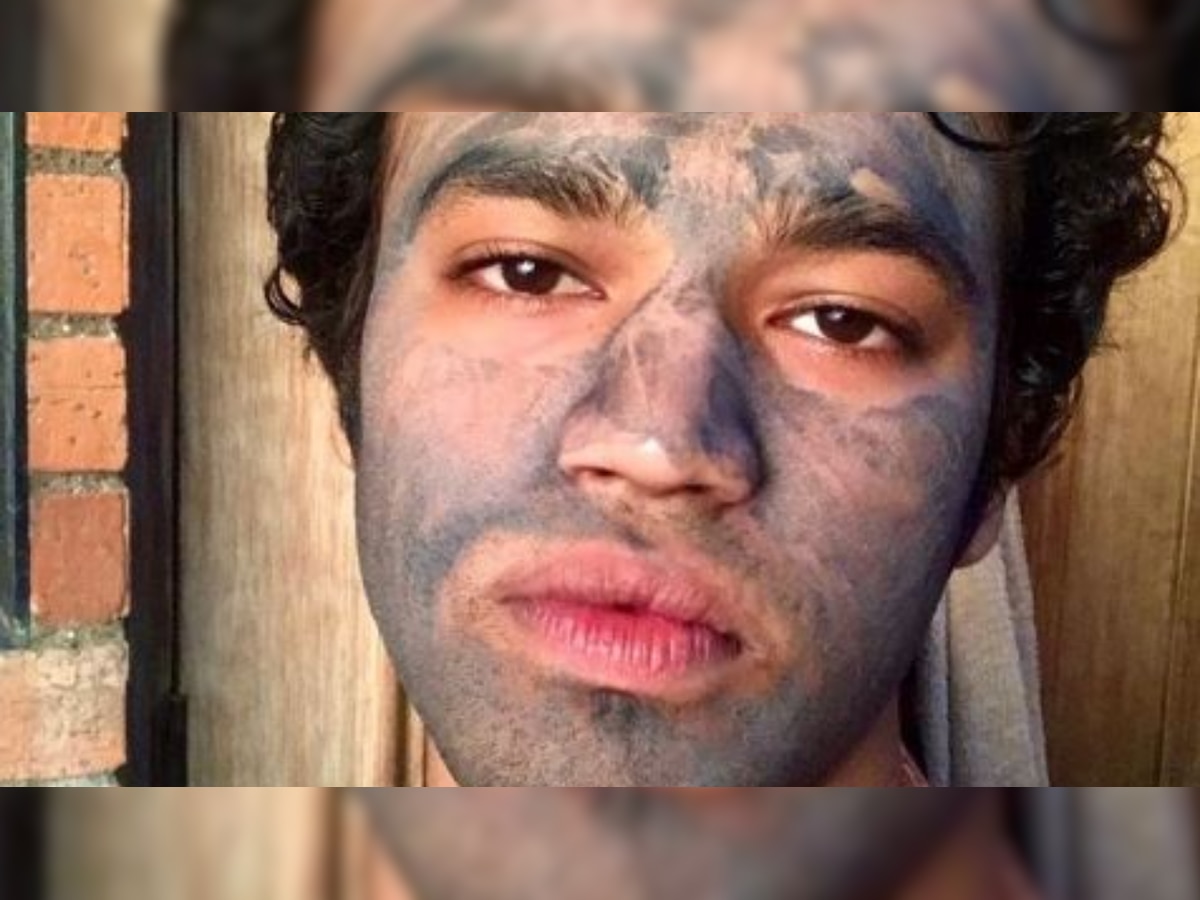 "Are you a girl": Irrfan Khan's son Babil has epic response on being questioned for applying face mask, makeup