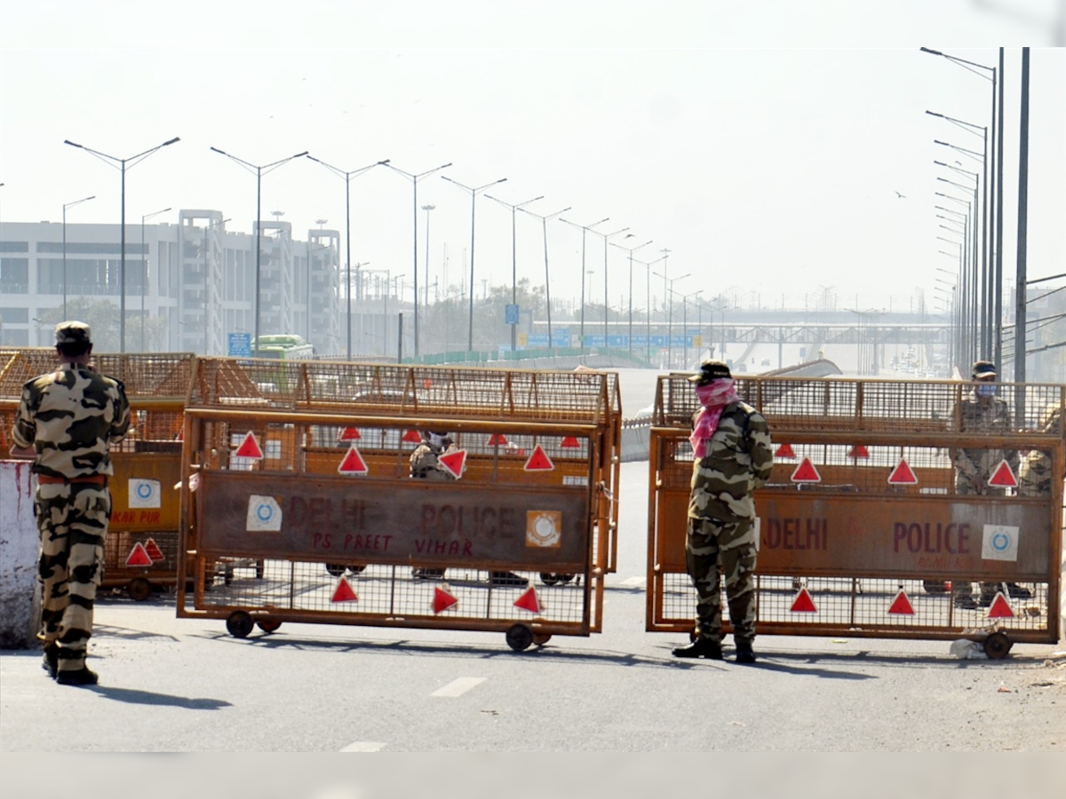 Farmers' protest: Delhi police closes Ghazipur border hours after reopening for traffic movement