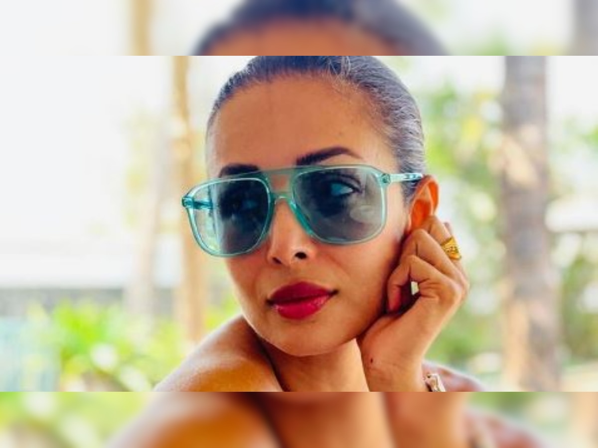 Malaika Arora shares sizzling photo flaunting bikini body, captions it 'beach bum' 