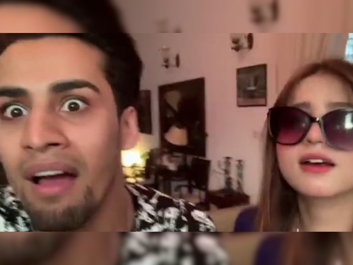 Video: 'O bhai maaro mujhe maaro' guy collaborates with 'Pawri ho rahi hai' girl in hilarious crossover