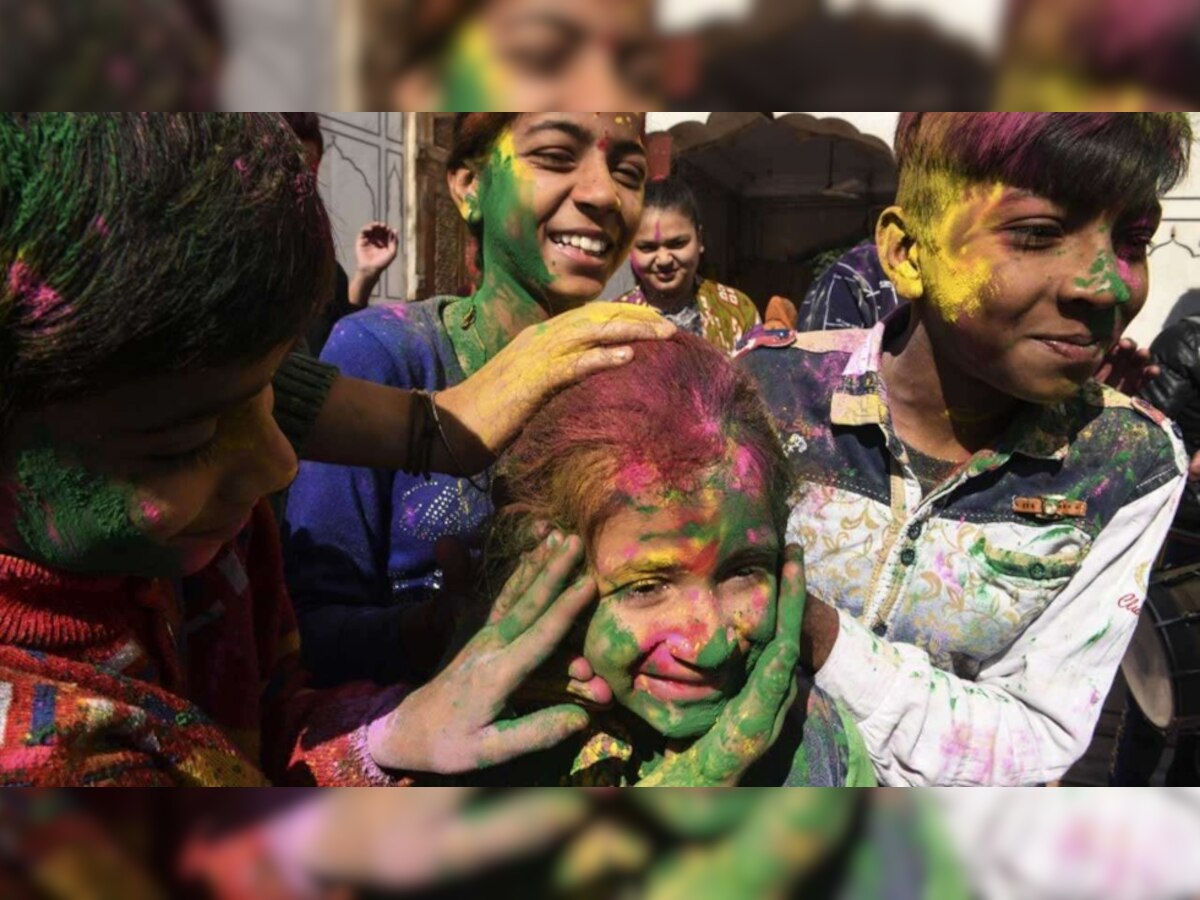 BMC bans Mumbaikars from playing Holi in public places on March 28-29 - Details here