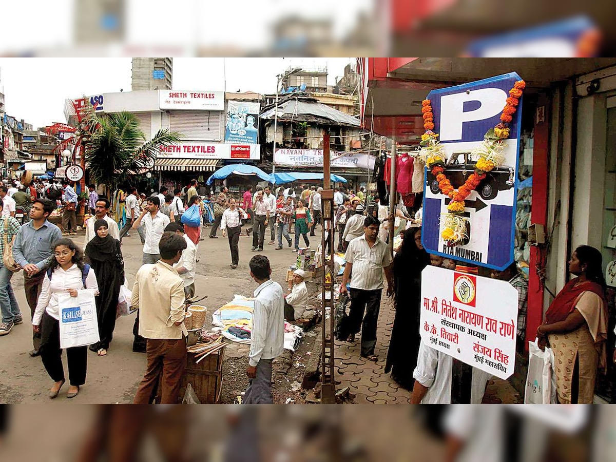 Nashik admin imposes ticket system for markets, pay Rs 5 per hour, Rs 500 penalty for overstaying