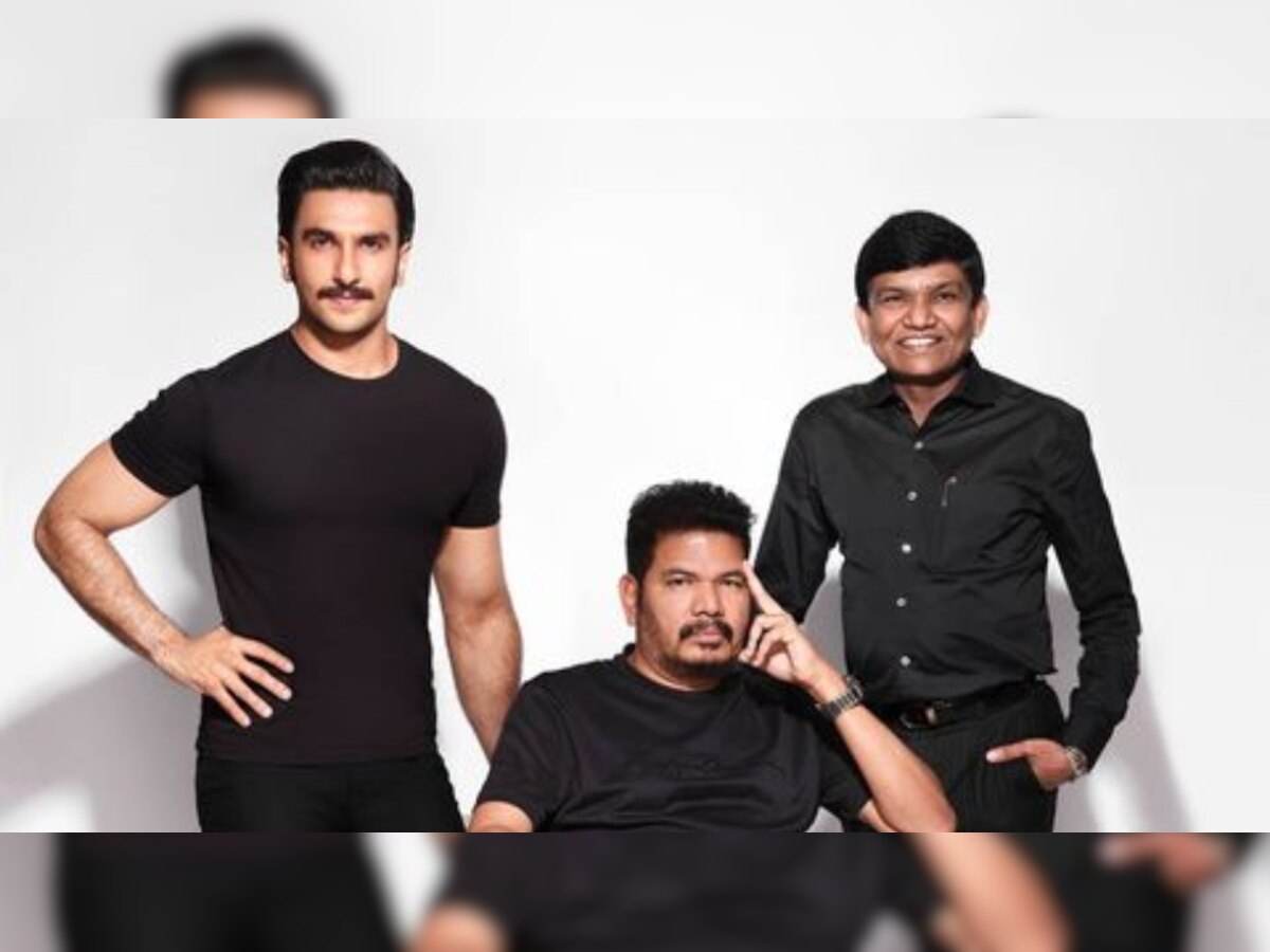 Ranveer Singh all set to collaborate with Shankar for official remake of Tamil hit 'Anniyan'