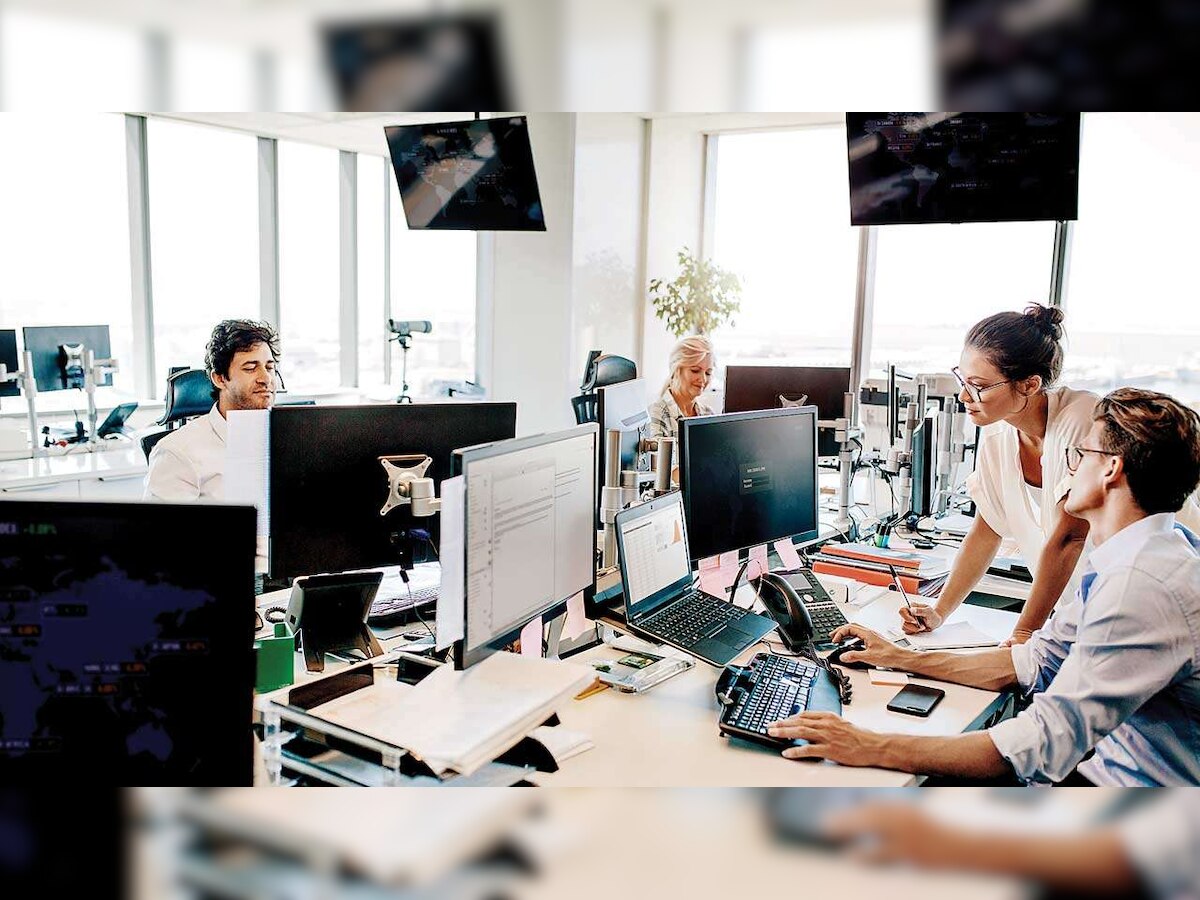 Bumper Job Openings! Infosys, HCL Tech, TCS, Wipro to recruit over 1 lakh freshers