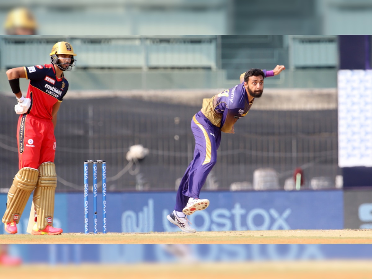 IPL 2021: RCB in trouble as Virat Kohli and specialist Rajat Patidar fall to spinner Varun Chakravarthy