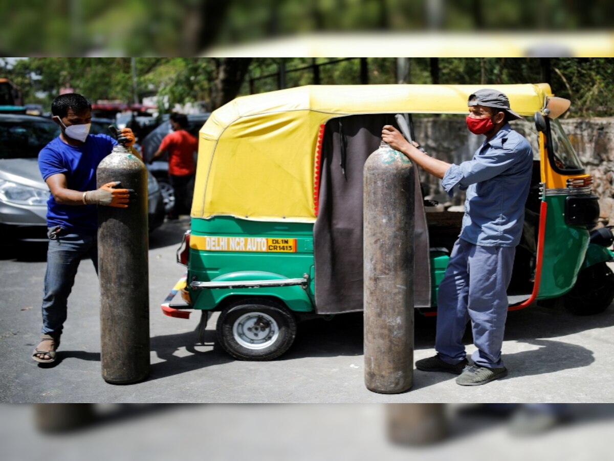 With 2.59 lakh cases, India reports slight decline in daily COVID-19 tally