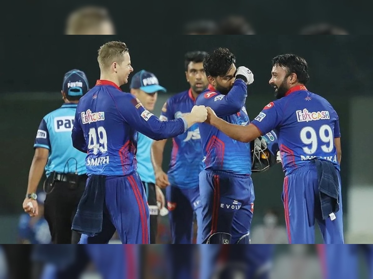 IPL 2021: Amit Mishra strangles Mumbai Indians, helps Delhi Capitals restrict them to 137/9