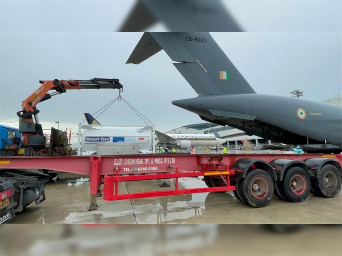 As India faces worst COVID crisis, aid pours in from countries to ease oxygen emergency