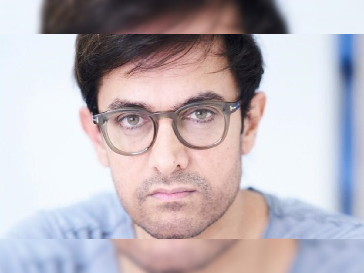 It's very easy for me because I happen to be in privileged position: Aamir Khan