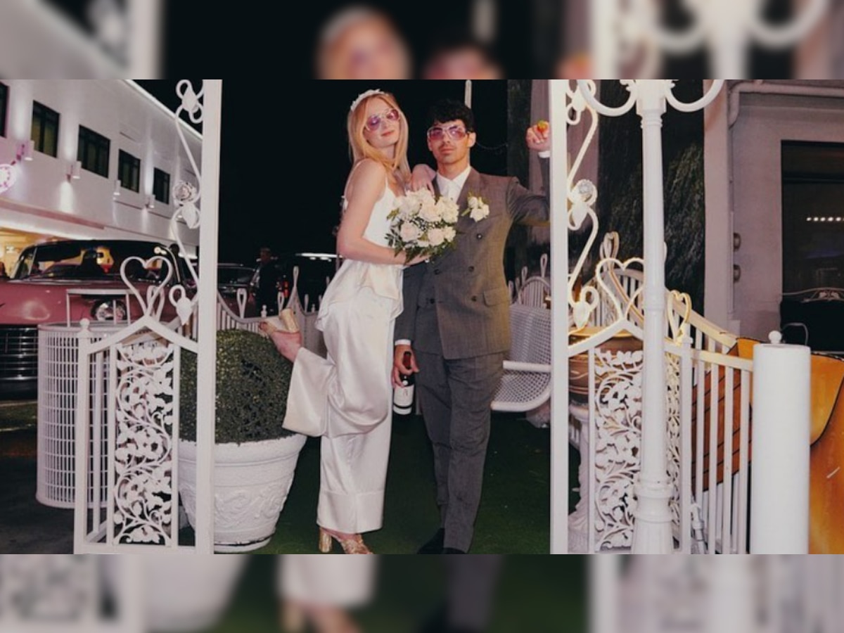 Sophie Turner dumps unseen photos from her Vegas wedding with Joe Jonas  feat Priyanka Chopra