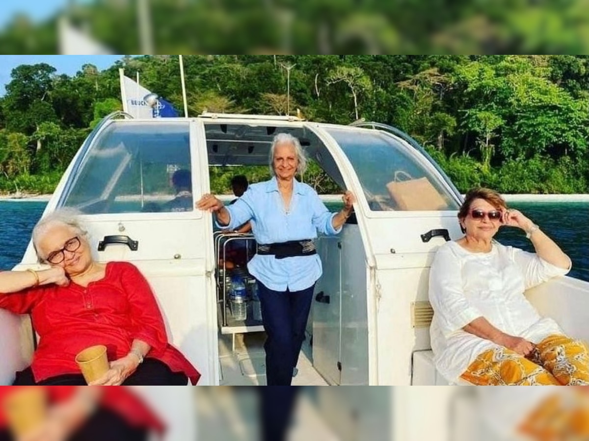 Waheeda Rehman, Asha Parekh, Helen have their own version of 'Dil Chahta Hai' in Andaman, photos go viral