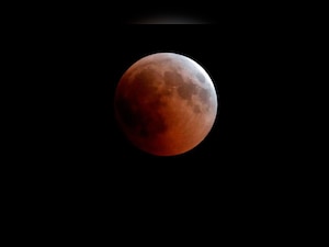 Lunar Eclipse 2021: Supermoon and red blood moon on May 26, check ...