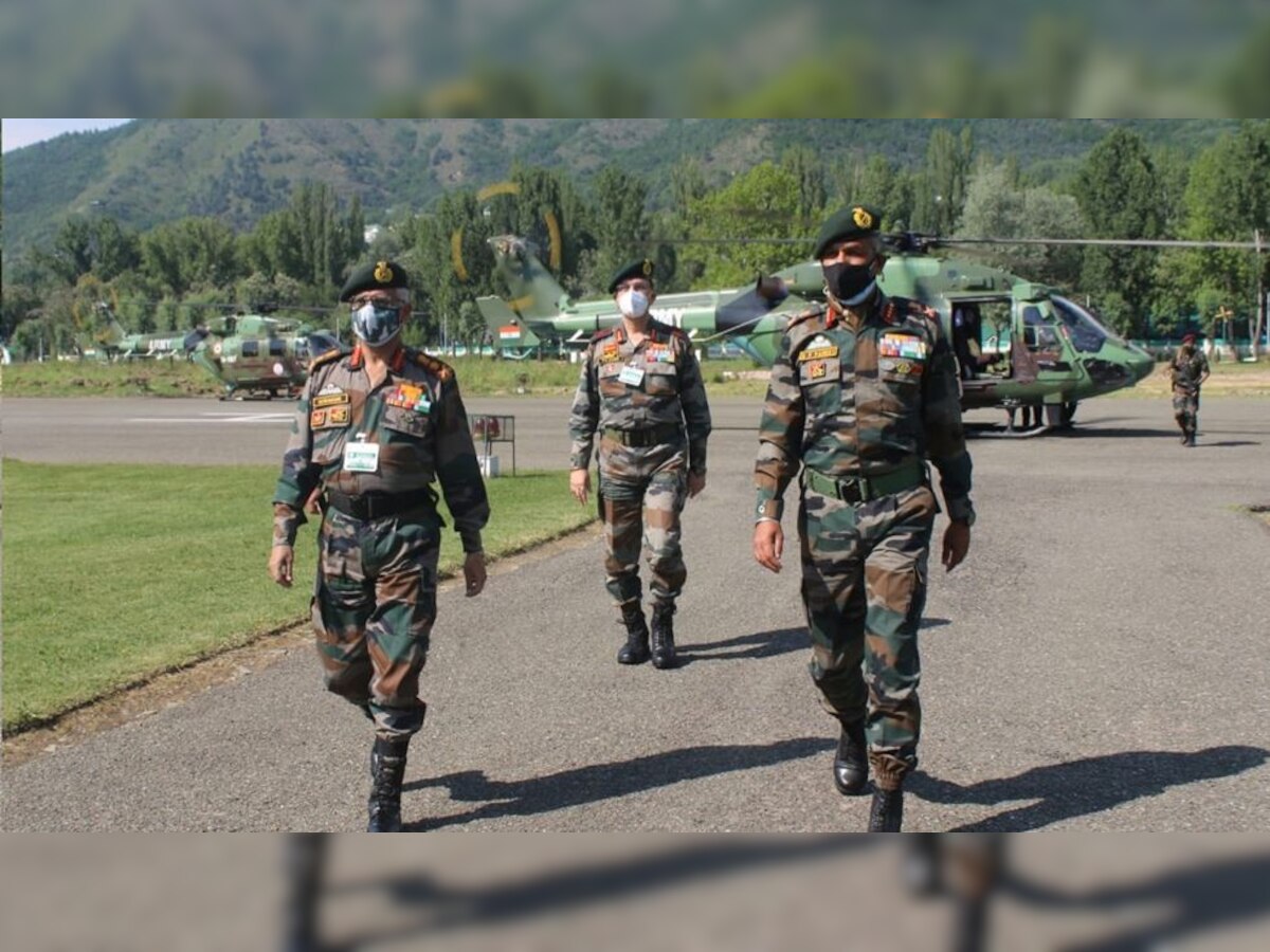 Army chief MM Naravane reviews security in Kashmir valley
