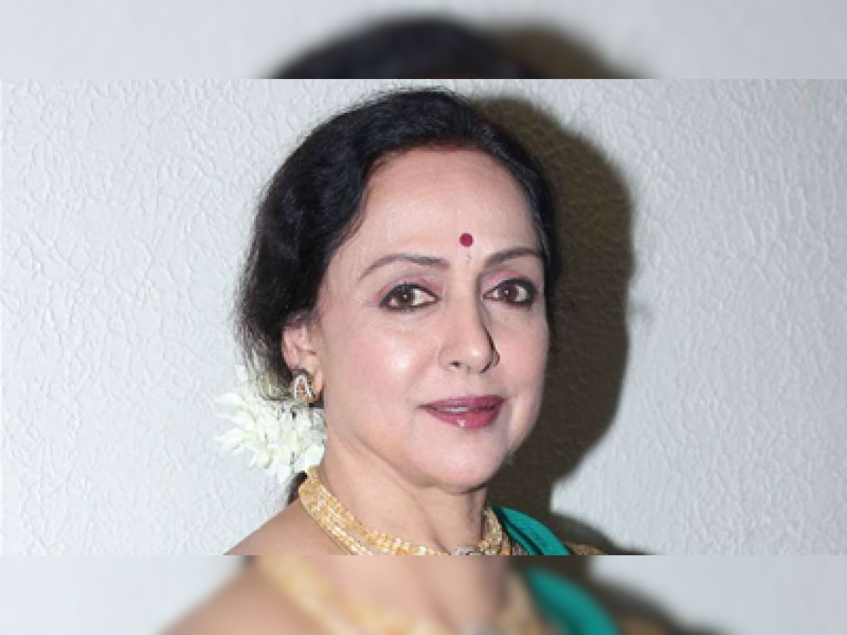 Regular ‘havan’ at homes will prevent COVID-19, suggests Hema Malini