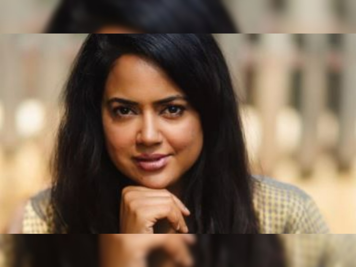 Sameera Reddy flaunts 'imperfectly perfect' self in new photos, says 'I  work on acceptance every day'