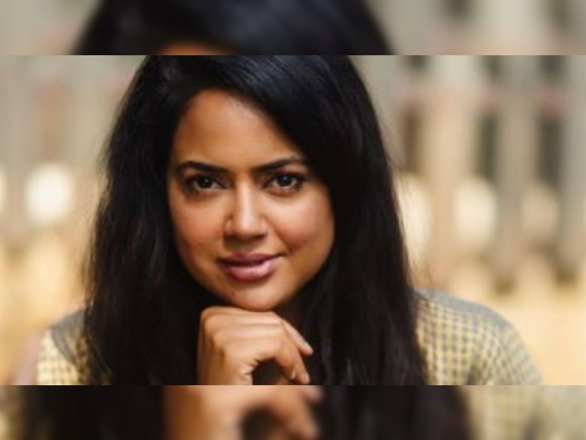 1200px x 900px - Sameera Reddy flaunts 'imperfectly perfect' self in new photos, says 'I  work on acceptance every day'