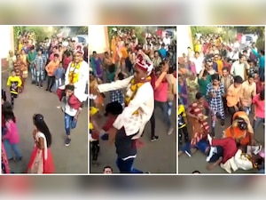 Dulhe ka baja band! Groom dances on friend's shoulder during baraat, falls - WATCH viral video here