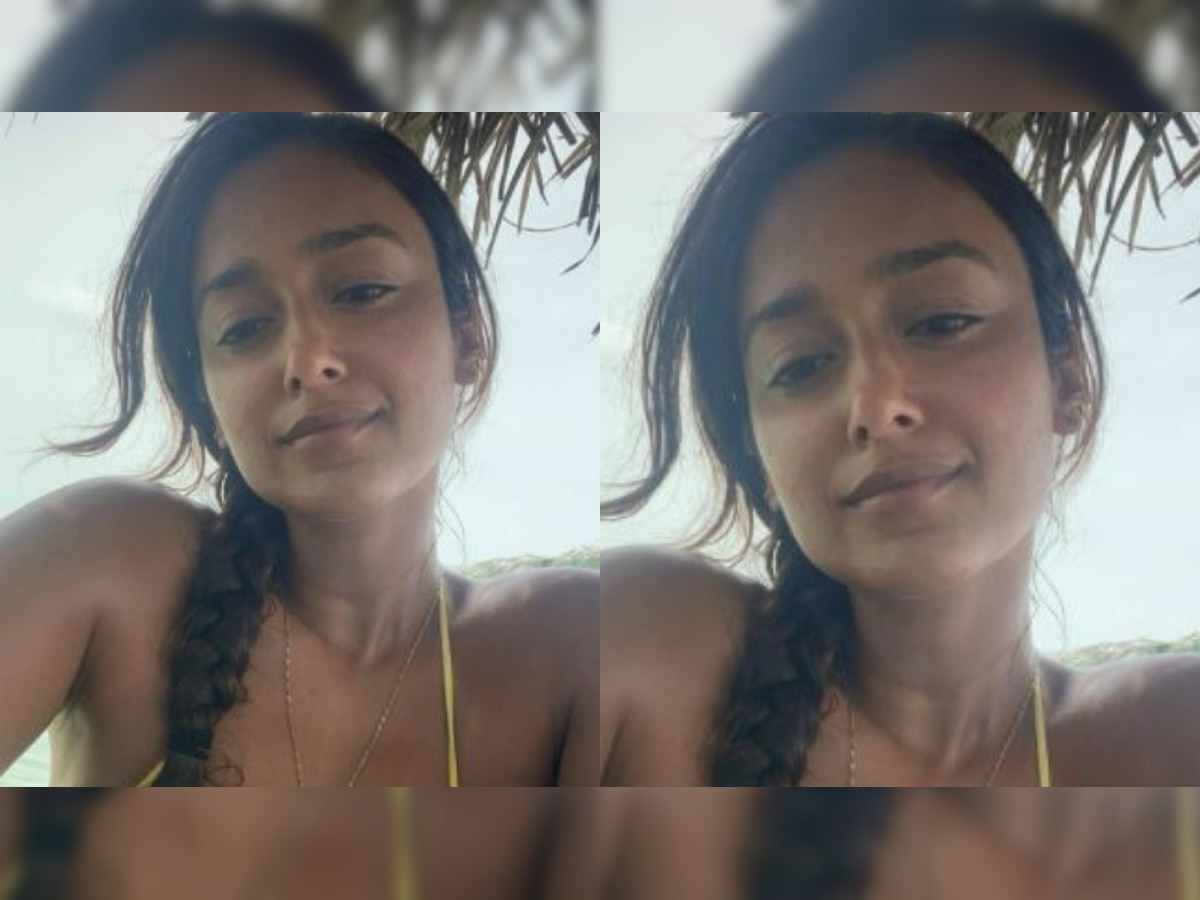 Ileana D'Cruz shares photo in sexy yellow bikini top, leaves fans asking for more