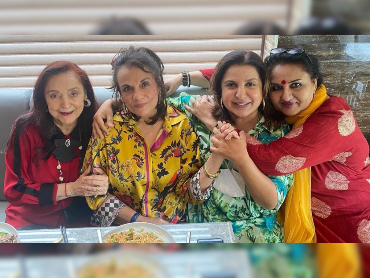 Farah Khan has a fangirl moment as she bumps into veteran actors Reena Roy, Mumtaz and Mallika Randhawa at a restaurant