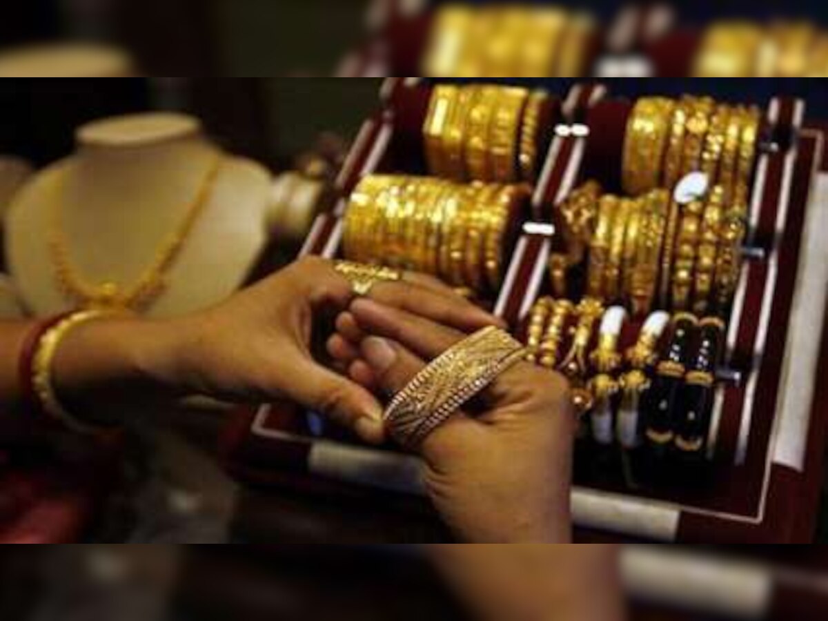 Gold prices drop to 5-month low of nearly Rs 46000, silver slumps by 2.03%