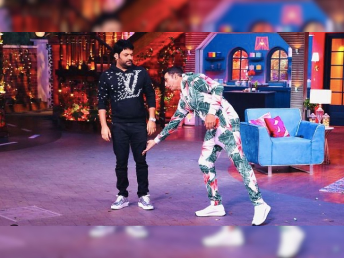 Kapil Sharma says Akshay Kumar touched his feet for blessing, 'Bellbottom' star trolls him brutally