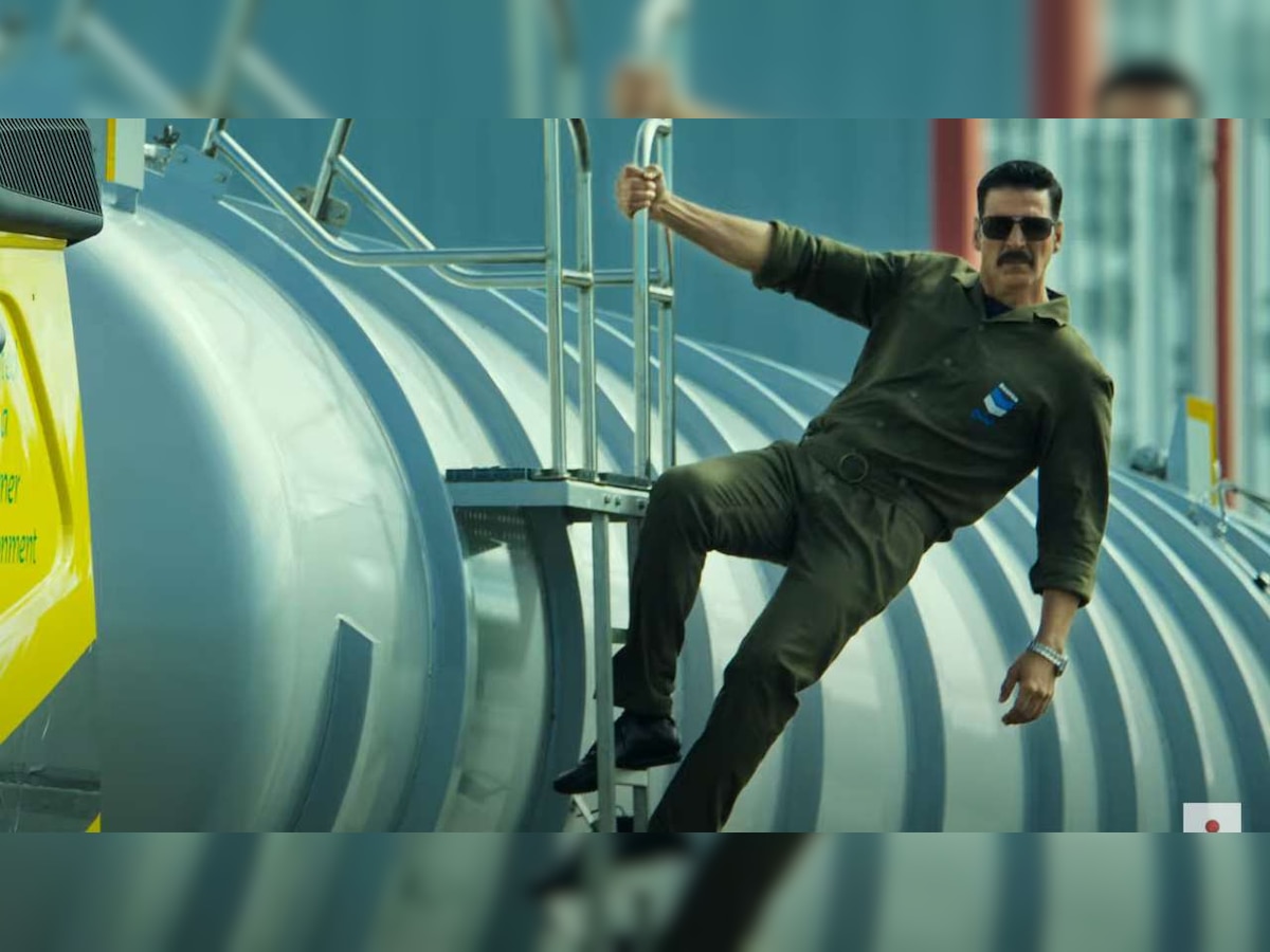 'Bellbottom' movie review: Akshay Kumar lives up to 'nationalistic hero' image, Lara Dutta leaves an impact