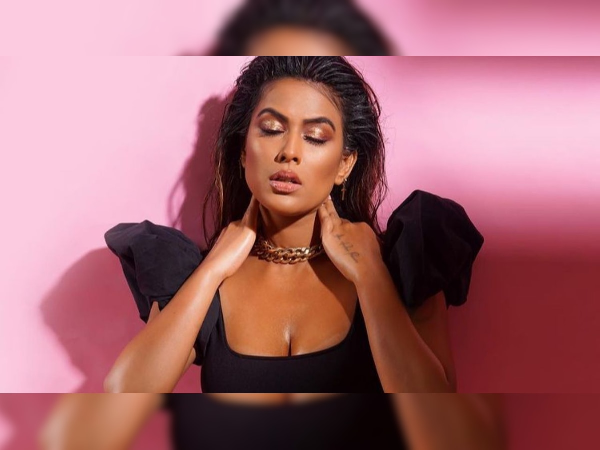 Nia Sharma burns up internet with sexy crop top and mini skirt, fan calls it 'hunter look' - see photo