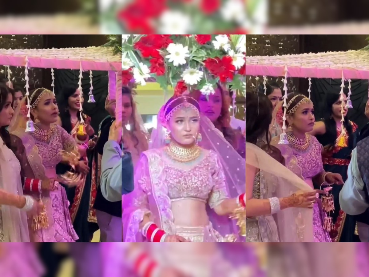 Dulhan ka gussa! Bride refuses to enter wedding venue until her favorite song was played - Watch VIRAL video here