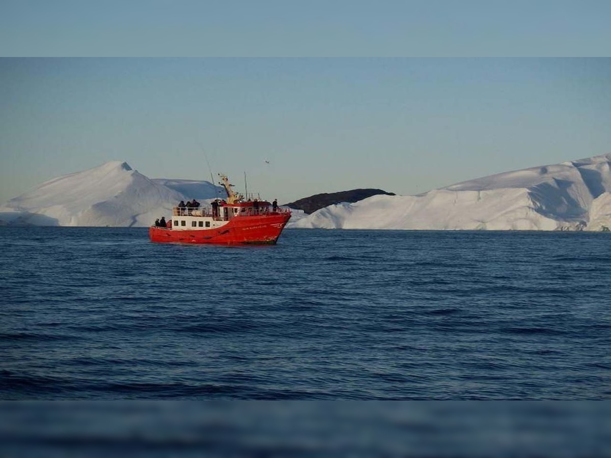 Climate change effect: Rain on Greenland ice sheet, possibly for first time alarm climate scientists