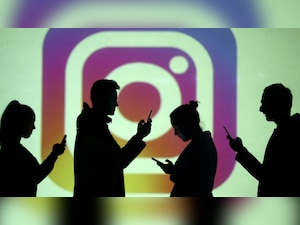 Facebook-owned Instagram all set to replace the swipe-up feature from THIS date