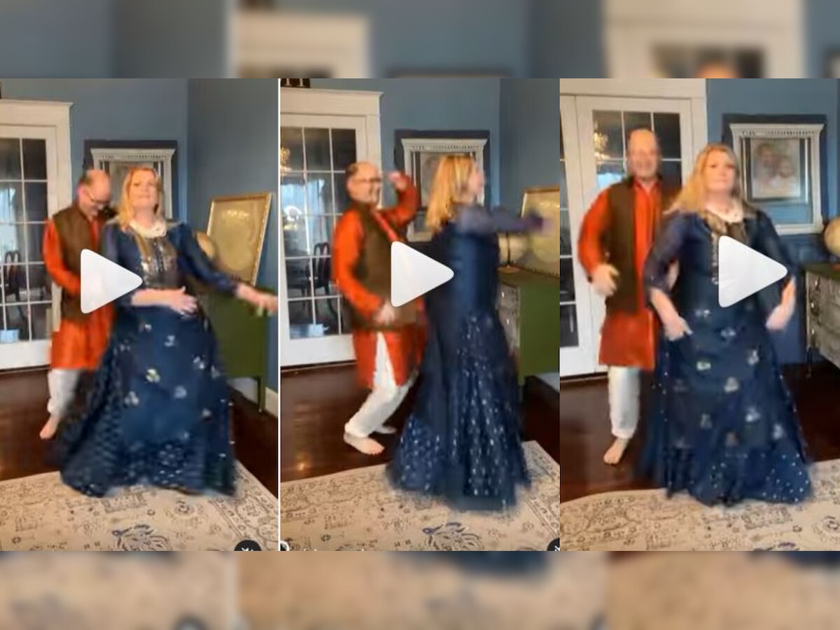 Husband, wife dancing to Shah Rukh Khan-Kareena Kapoor Khan's 'Chammak Challo' is all things wow - WATCH viral video