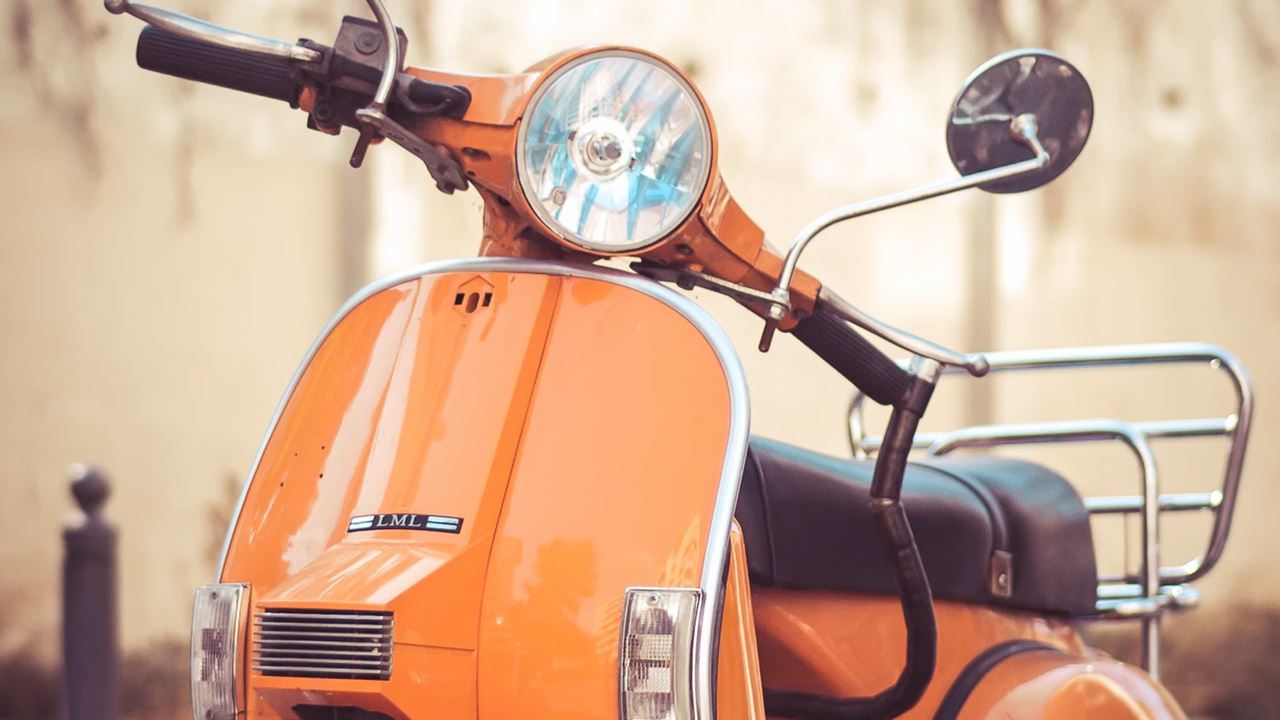 Lml moped sale