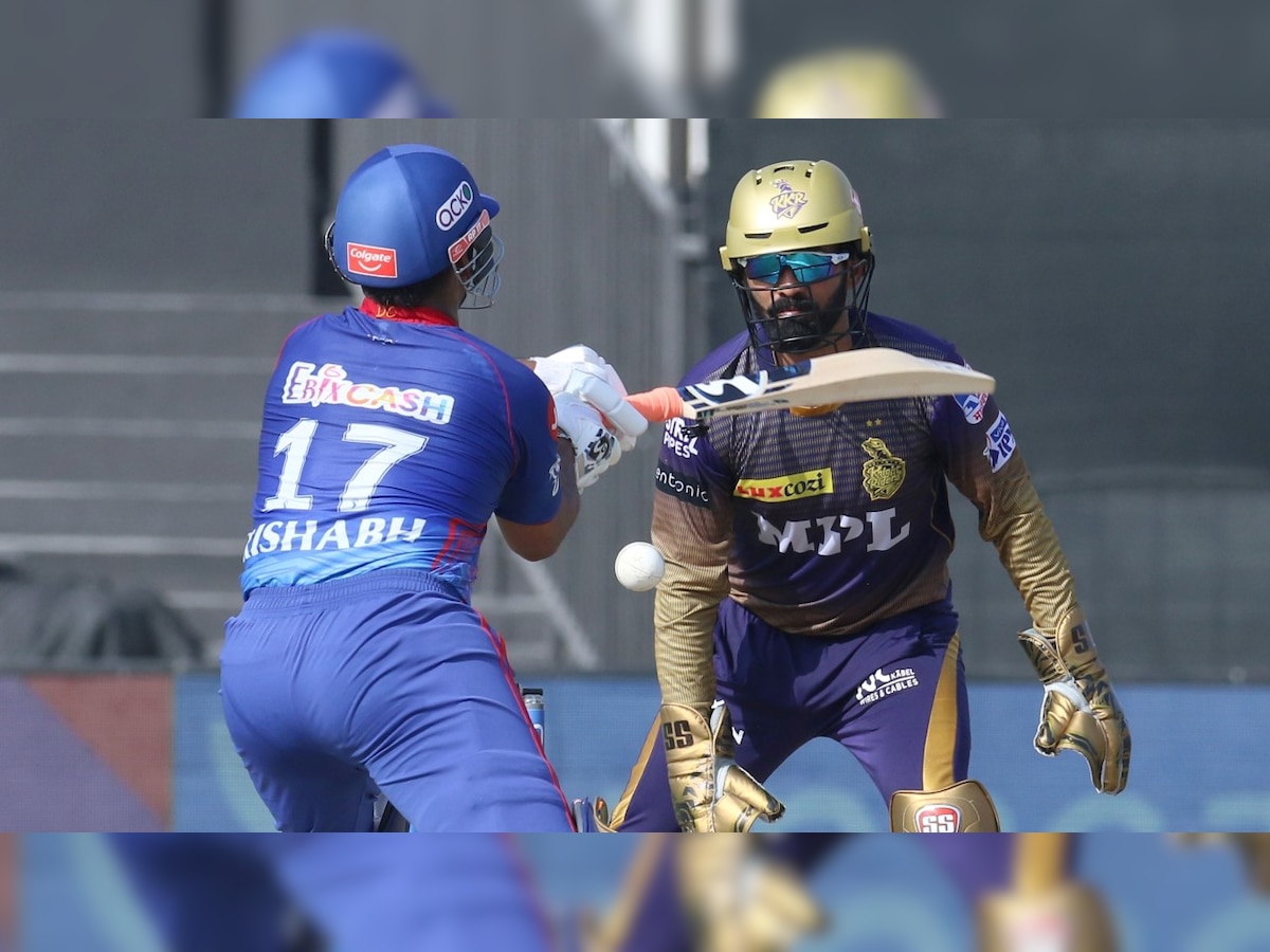 Watch: Rishabh Pant almost hits Dinesh Karthik's head with bat