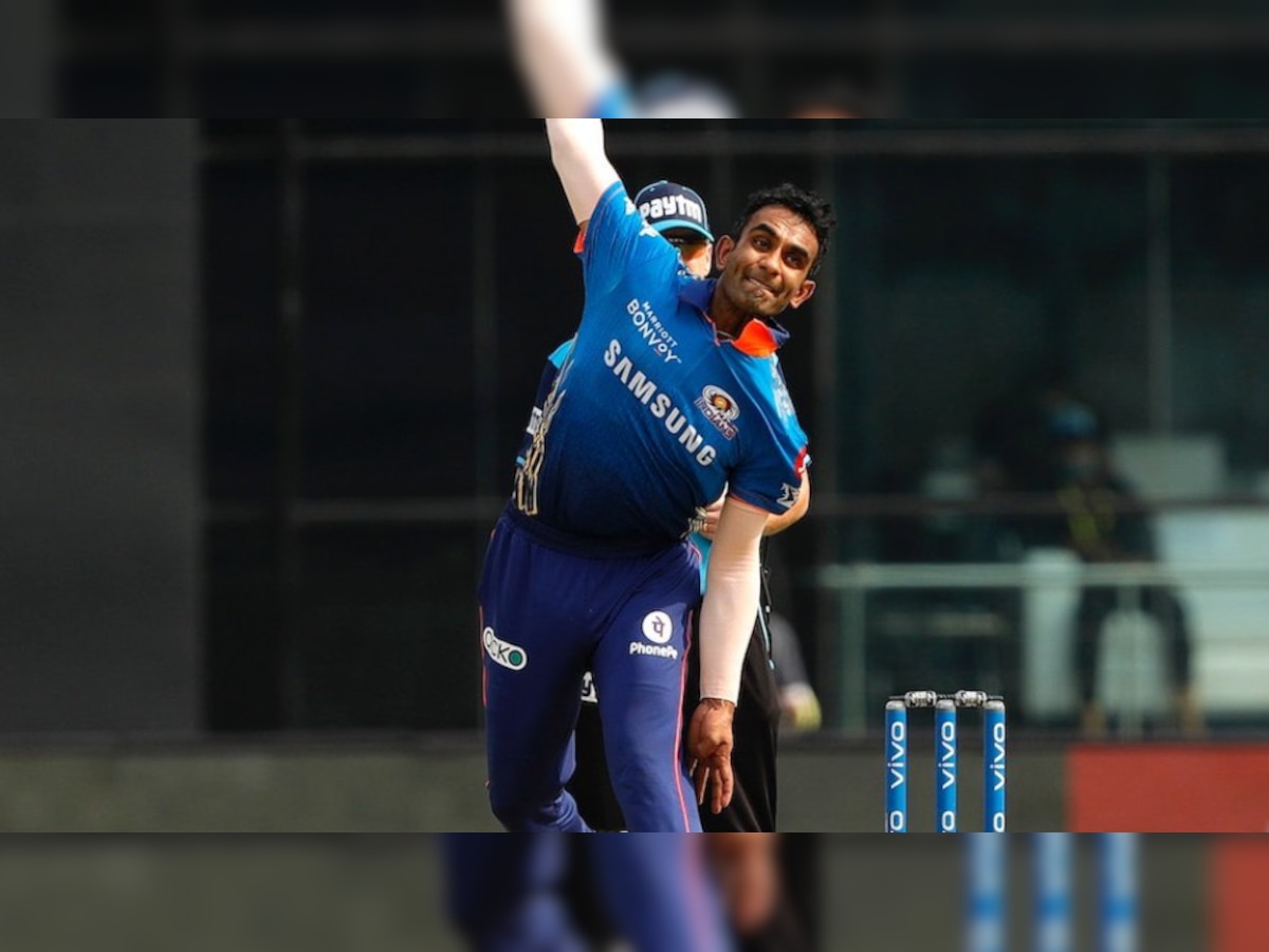 'Underrated T20 bowler': Netizens praise Jayant Yadav after MI bowler gets DC skipper Rishabh Pant's wicket