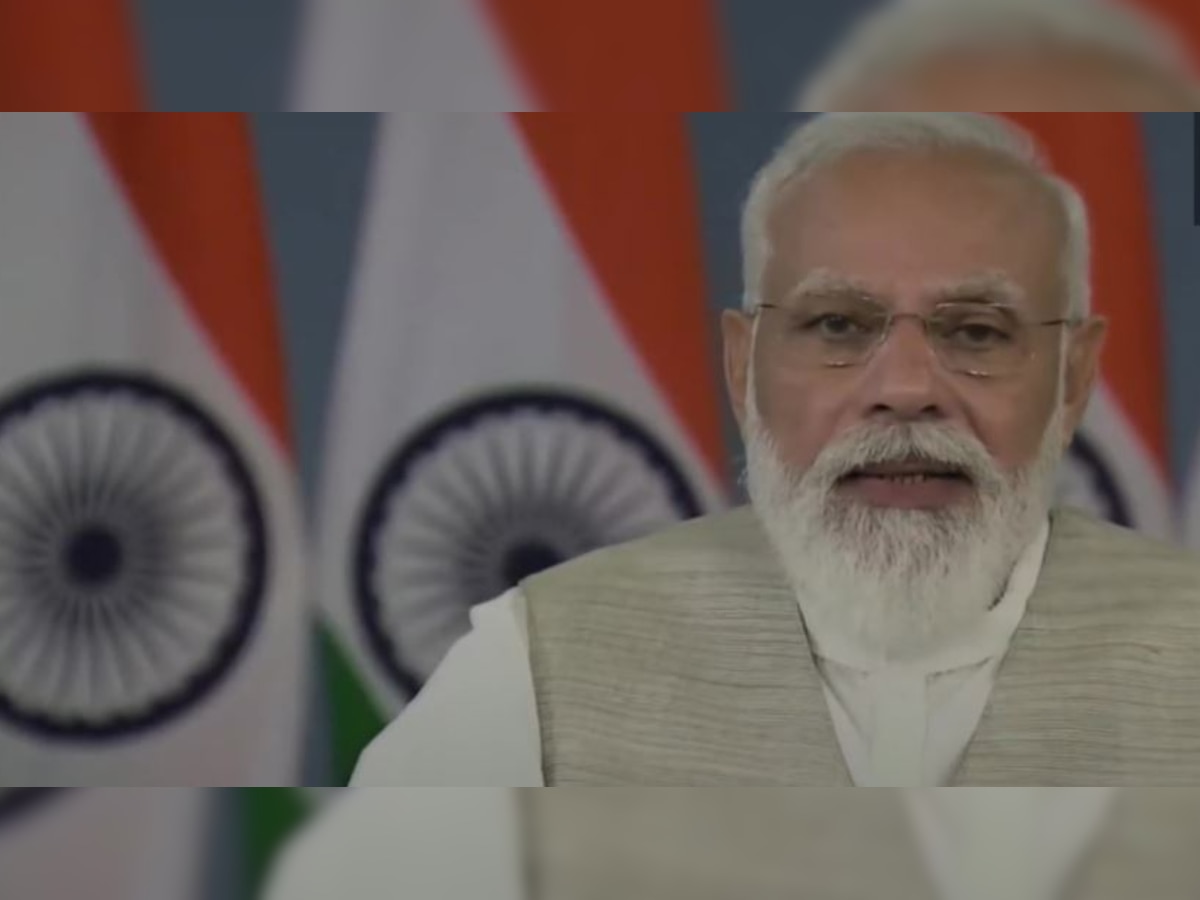 PM Modi distributes e-property cards to 1,71,000 beneficiaries of Svamitva scheme in MP	