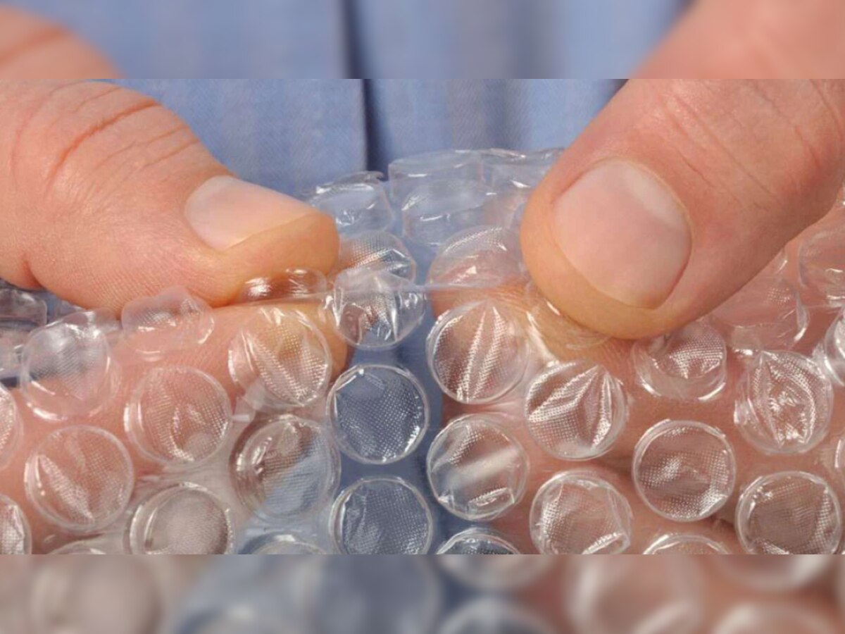 Why bursting bubble wraps is so addictive? Study reveals THESE reasons