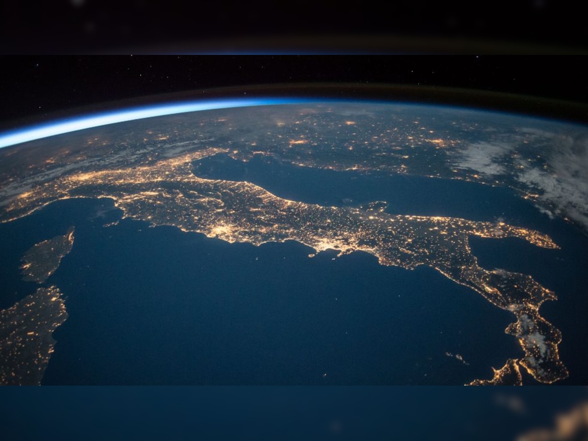 Dropping oxygen levels will eventually lead Earth to a widespread suffocation event