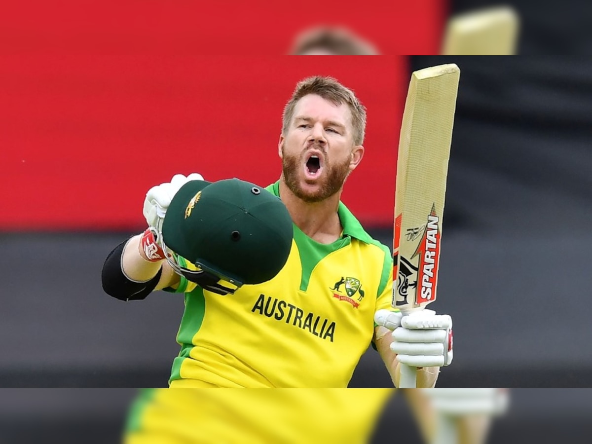 IPL 2021: David Warner shares photo wearing CSK jersey ahead of final, deletes it later