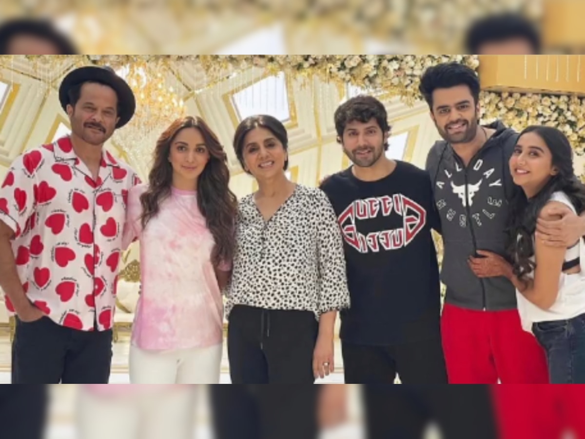 Varun Dhawan gives a 'Kyunki Saas Bhi Kabhi Bahu Thi' twist to 'Jug Jugg Jeeyo' family photo