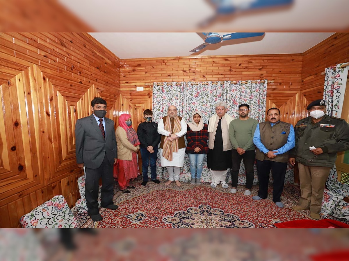 Amit Shah pays visit to martyred cop Parvez Ahmed Dar's family, promises job
