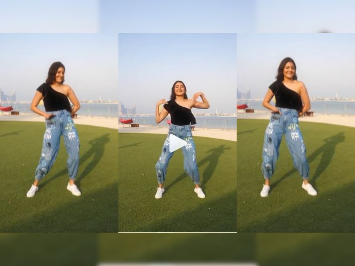 Anushka Sharma Blue Xxx - Anushka Sharma's dance video takes internet by storm, actress aces  #JugnuChallenge - WATCH