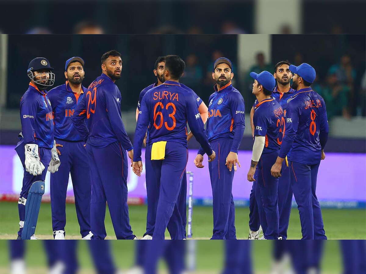 'Will surely consider him': Sunil Gavaskar suggests two huge changes in India's playing XI for NZ game