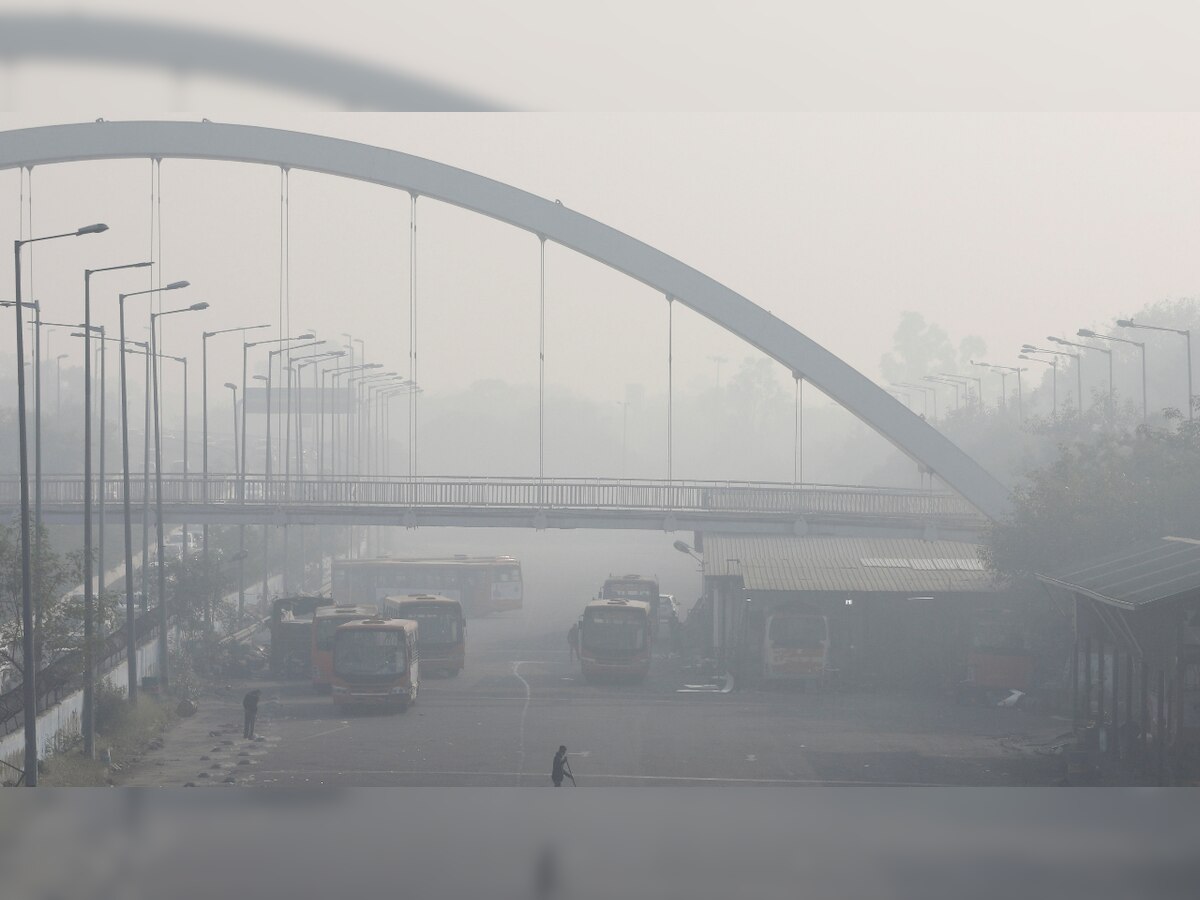 Delhi's AQI recorded at 379, remains in 'very poor' category