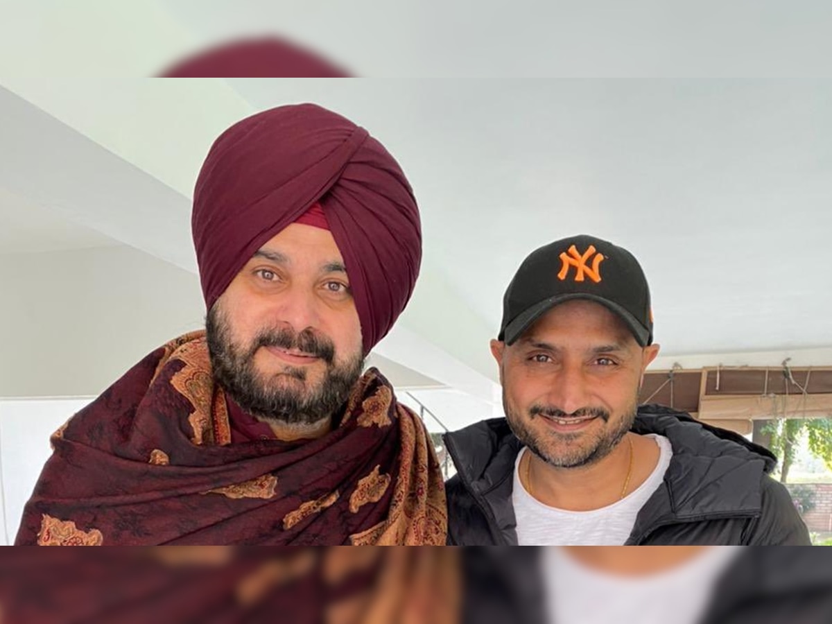 Harbhajan Singh to join Congress? Navjot Singh Sidhu hints