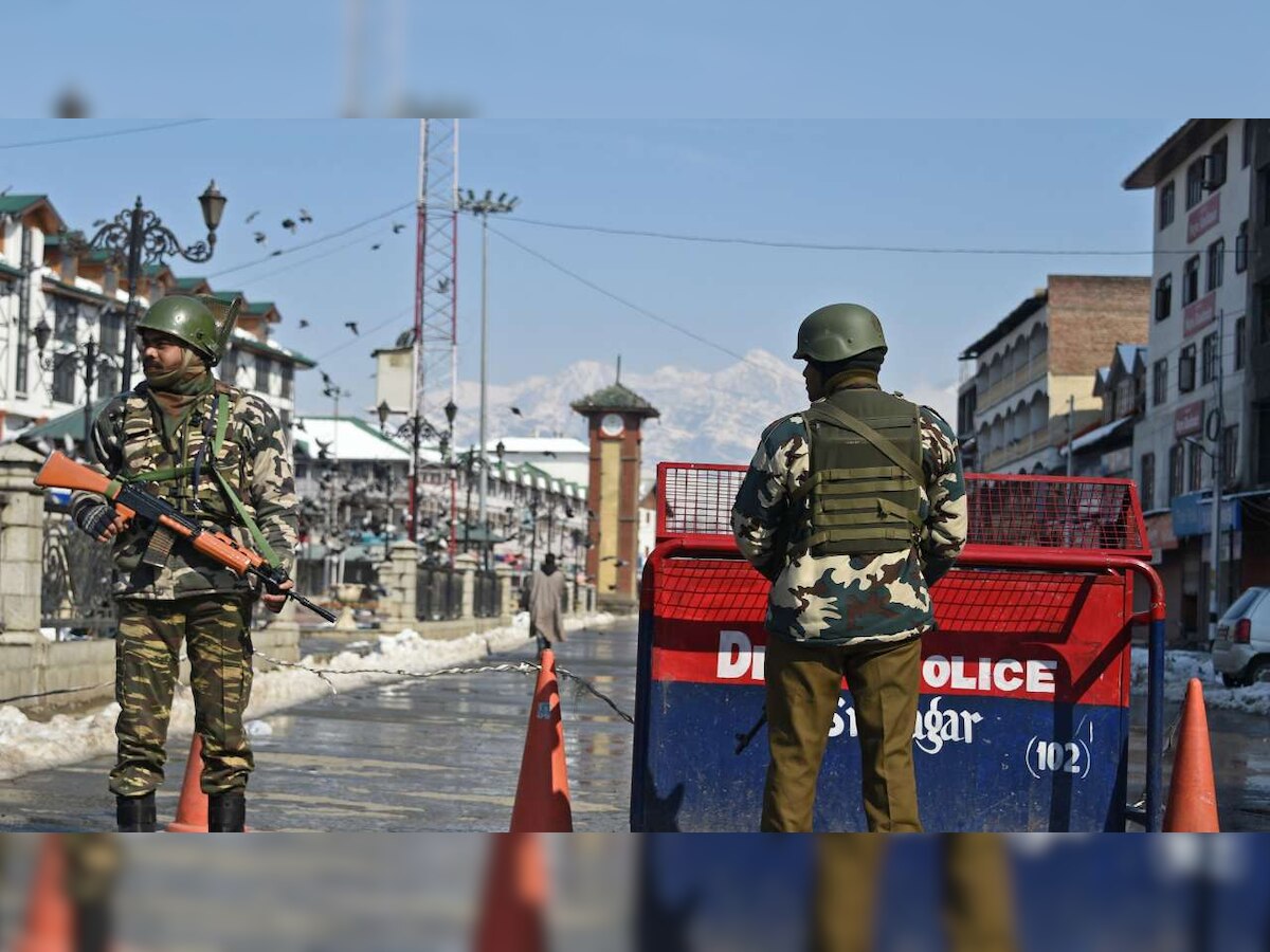 Grenade attack in Srinagar injures one police officer, three civilians