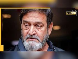 Mahesh Manjrekar की फिल्म में दिखे महिलाओं संग बच्चों के आपत्तिजनक सीन पर बवाल, केस दर्ज